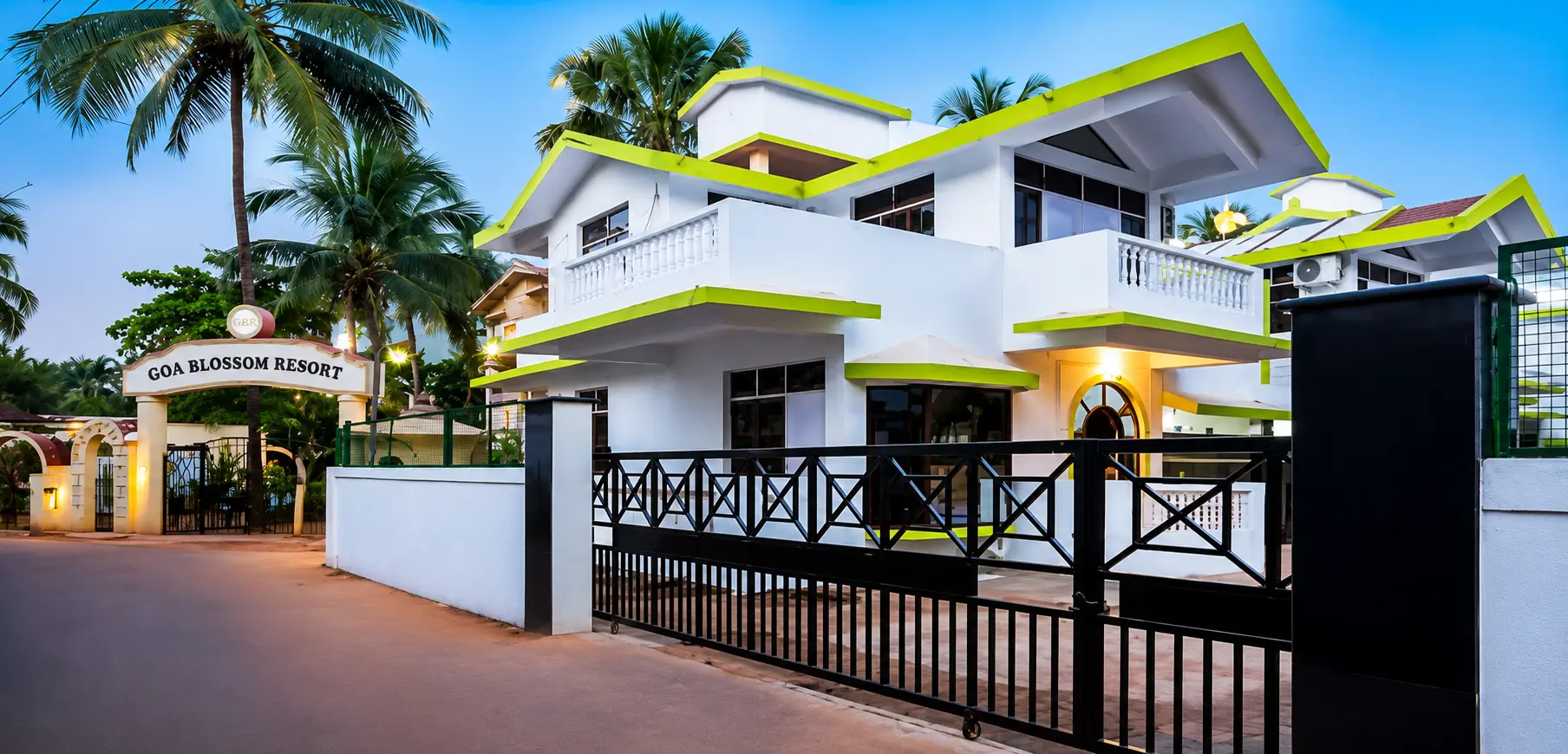 Jayo Hotels